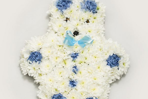 A Teddy Bear created out of Carnations and Chrysanthemums. From €85.